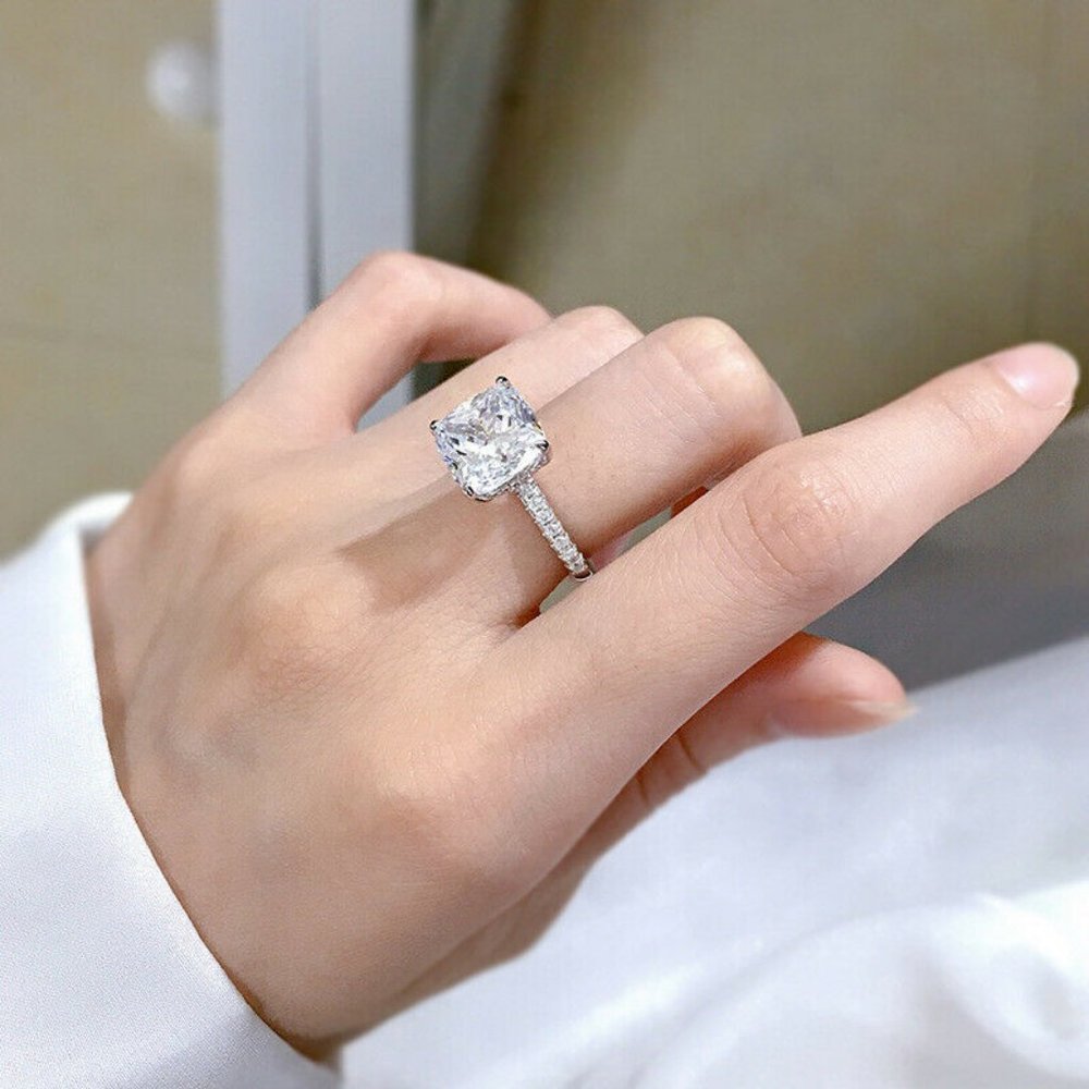 Silver White Sapphire Ring - Picture 4 of 5